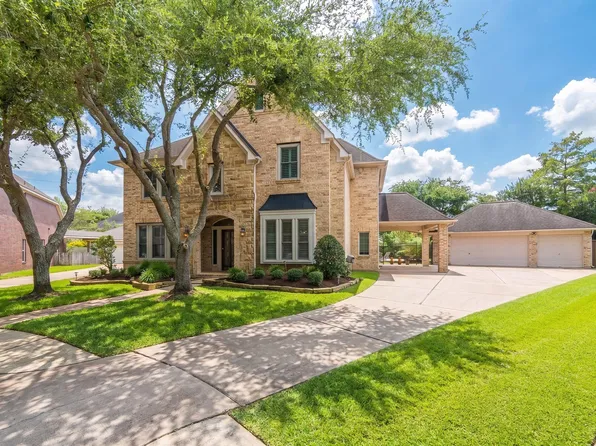 13222 Dusty Grove Ln, Sugar Land, TX 77498