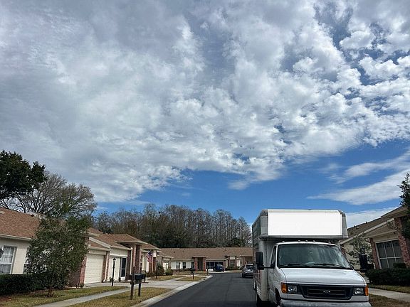 5th image of 9027 Warwick Ln