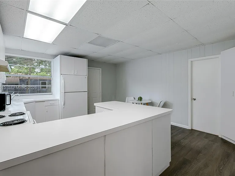 6531 SW 57th Pl — Photo 15