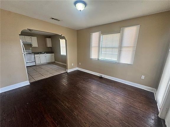 2nd image of 8813 Edinburgh St