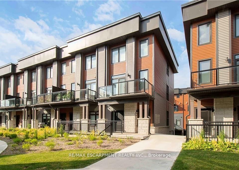 1st image of 2 Willow St #44