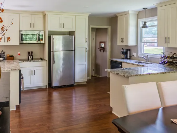 271 Knollwood Dr, Wadsworth, OH 44281