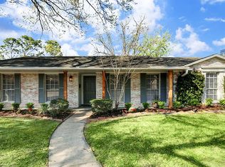 10622 Wickersham Ln, Houston, TX 77042