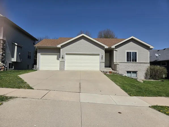 5364 Ballyduff St, Fitchburg, WI 53711