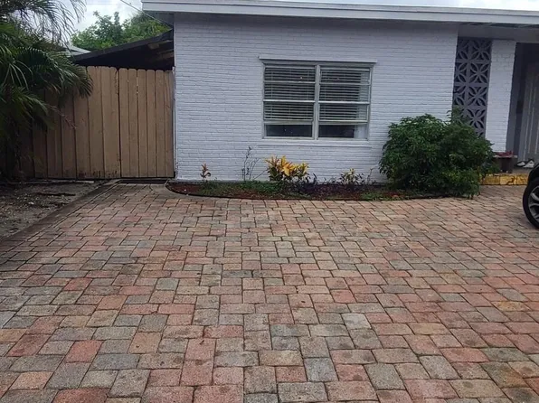 1311 NE 42nd St, Pompano Beach, FL 33064