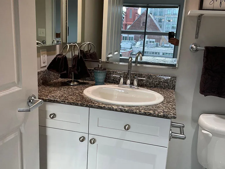 777 7th St NW #626 — Photo 29