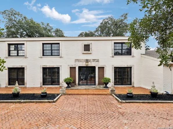 2214 Briarwood Dr, San Antonio, TX 78209