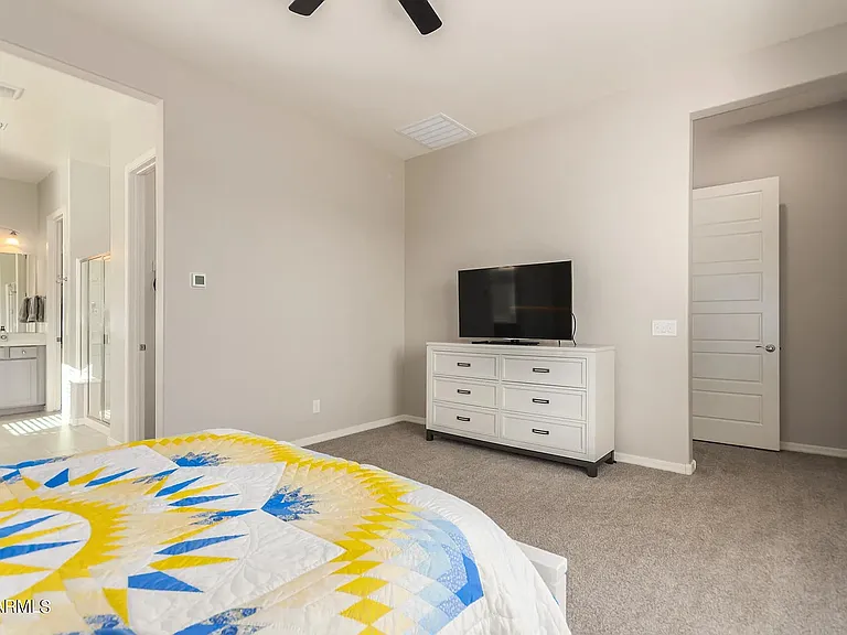 7533 S Woodchute Dr — Photo 15