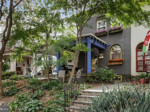 3426 Osmond St, Philadelphia, PA 19129