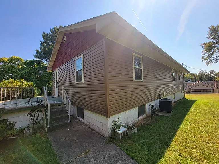 209 Wayland St — Photo 23