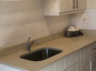 61-11 219th St #2, Oakland Gardens, NY 11364