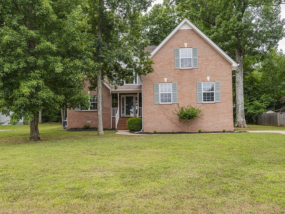 1st image of 319 Alexis Dr