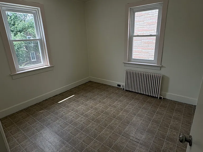 407 Hudson St #1 — Photo 9