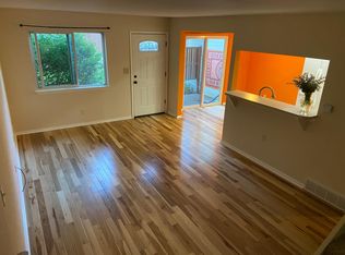 3720 Iris Ave APT B, Boulder, CO 80301