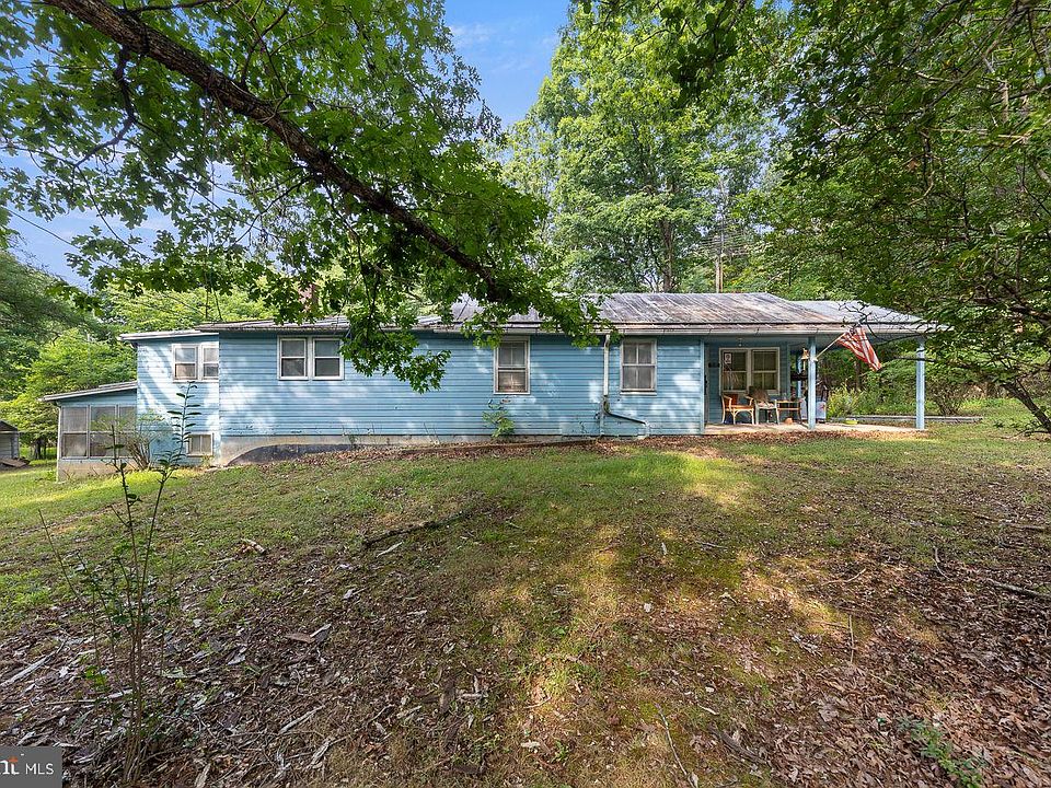 1st image of 5111 Crooked Run Rd