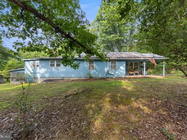 5111 Crooked Run Rd, Mount Jackson, VA 22842