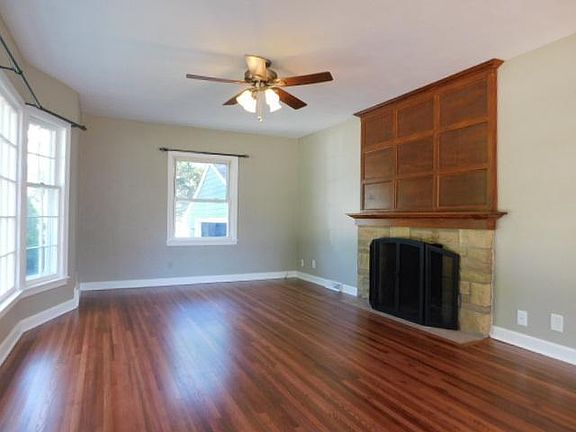 3rd image of 1204 James Ave