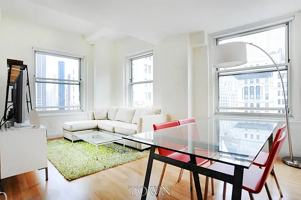 Rented by Town Residential | media 34