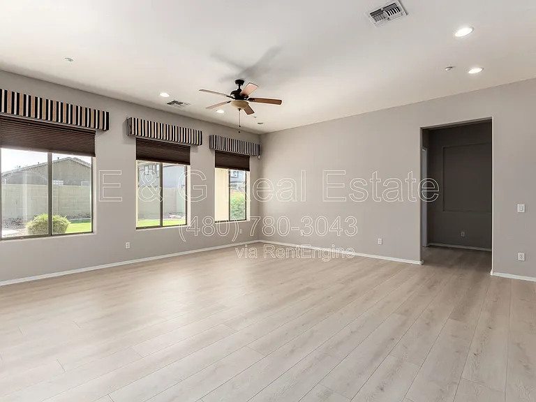4296 N 154th Ave — Photo 12