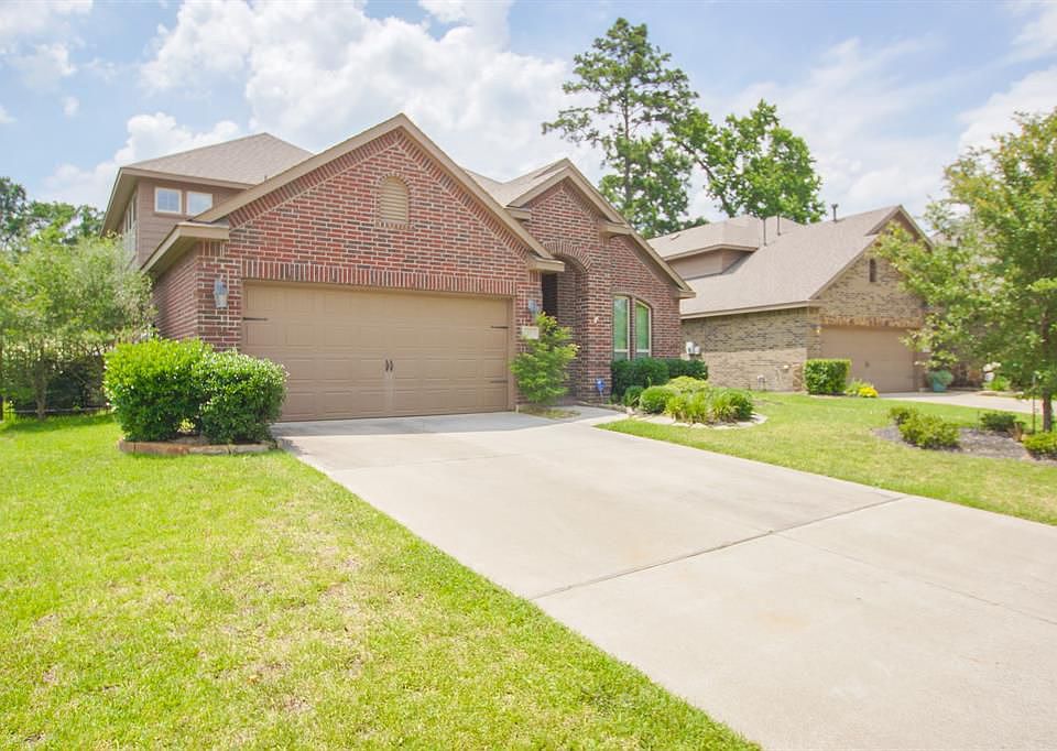 1st image of 71 S Greenprint Cir