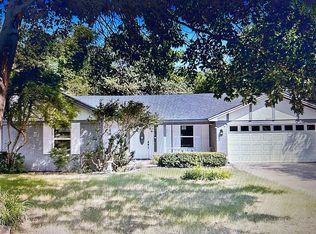 6829 Shadydale Dr, North Richland Hills, TX 76182