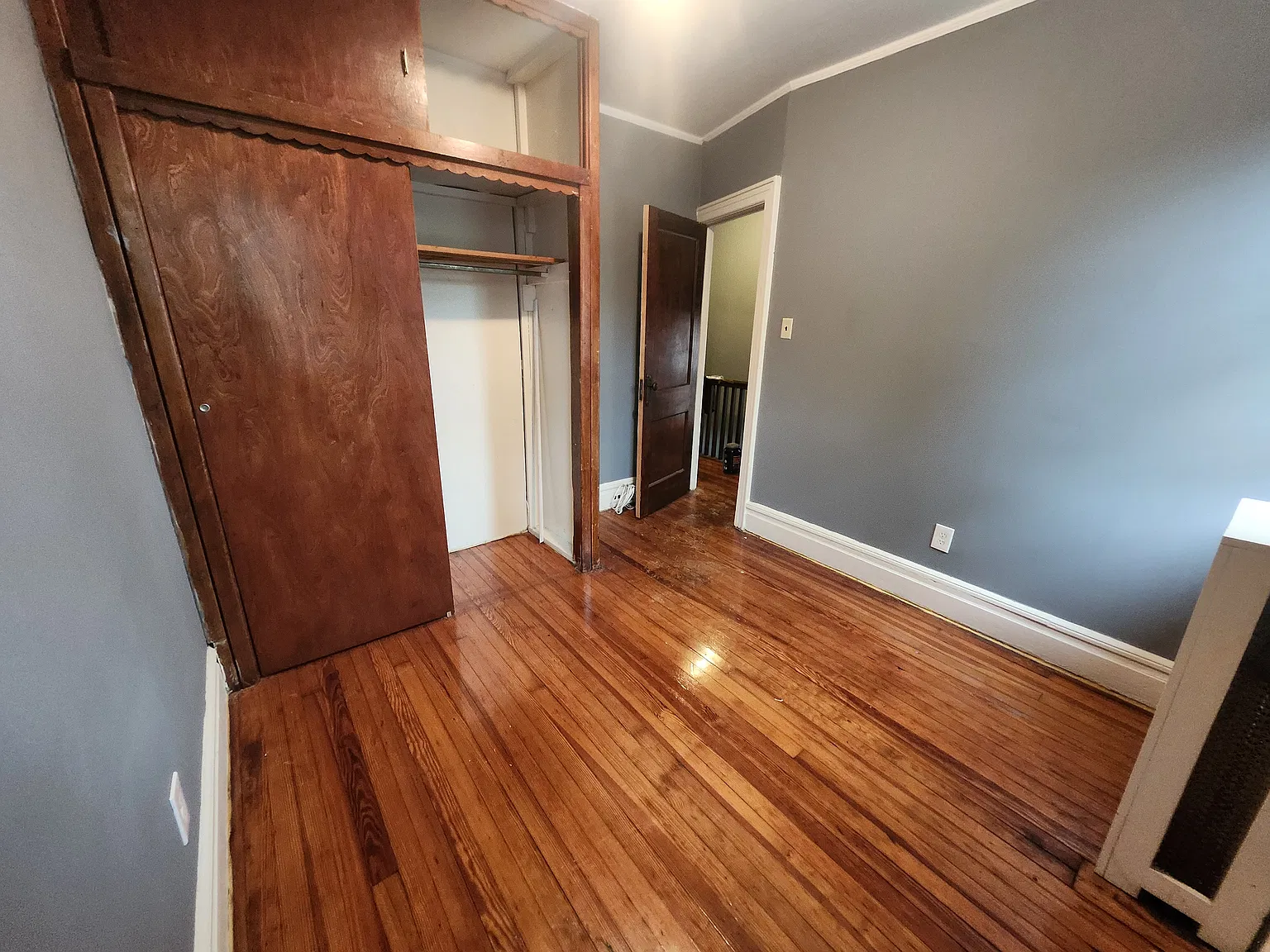 3 bed, 1.5 bath, 1258 sqft, $1,500 — Photo 3