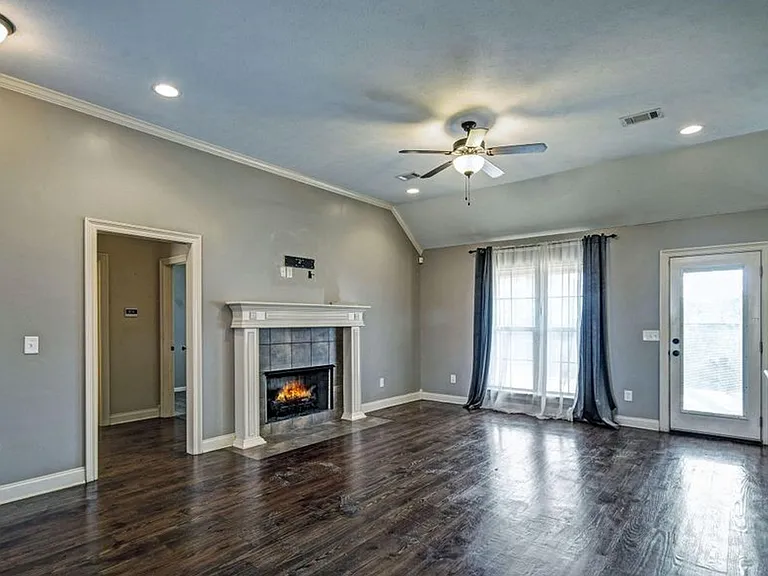 121 Millhouse Dr — Photo 8
