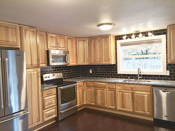 2nd image of 4717 Jean Ct NE