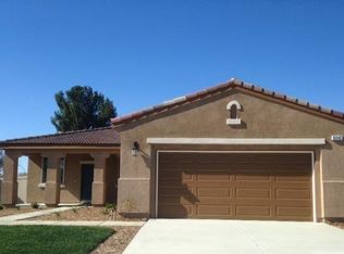 9242 Cattail Ln, Fontana, CA 92335
