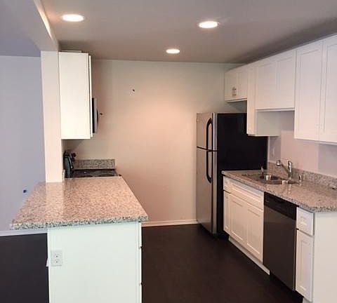 4th image of 5807 77th St W
