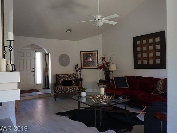 3rd image of 576 Cervantes Dr