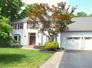 2 Shea Ln, Tinton Falls, NJ 07724