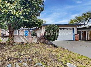 278 Hemlock St, Vacaville, CA 95688