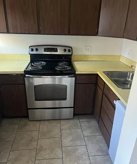 373 S Walnut St #373 — Photo 3