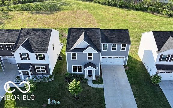 5th image of 3193 E Maygrove Dr
