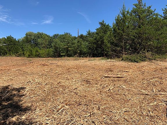 2nd image of 8 Regina Ln Lot 8