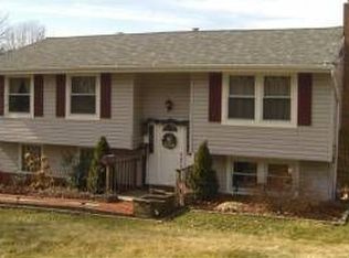 5039 Bocktown Rd, Aliquippa, PA 15001