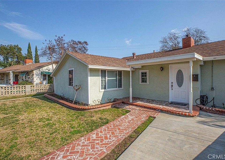 1st image of 7820 Lasaine Ave