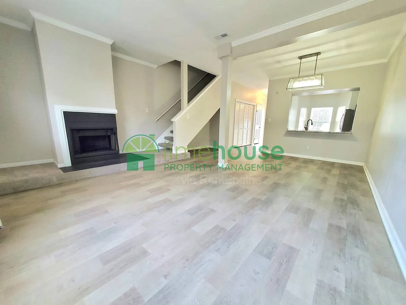 3 bed, 2.5 bath, 1676 sqft, $2,275 — Photo 4