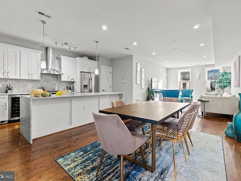 417 Randolph St NW #2 — Photo 9