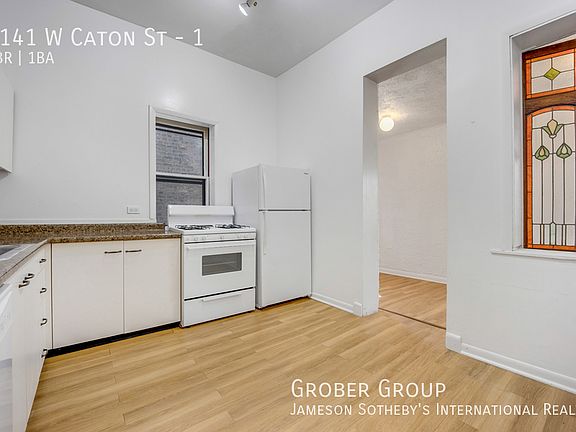 3rd image of 2141 W Caton St #1