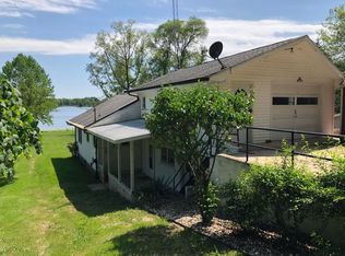 8810 Skibbe Dr, Benton Harbor, MI 49022