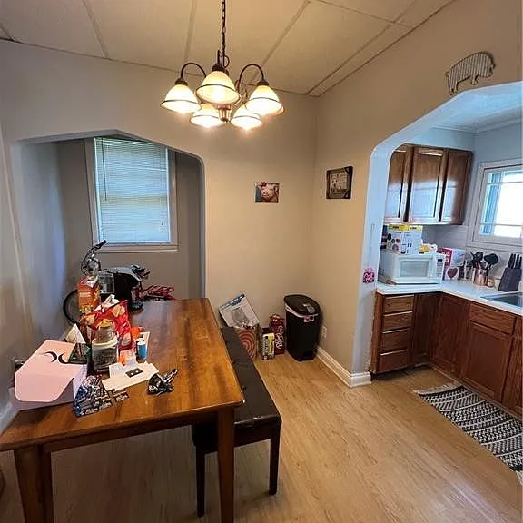 590 Richmond Ave — Photo 11