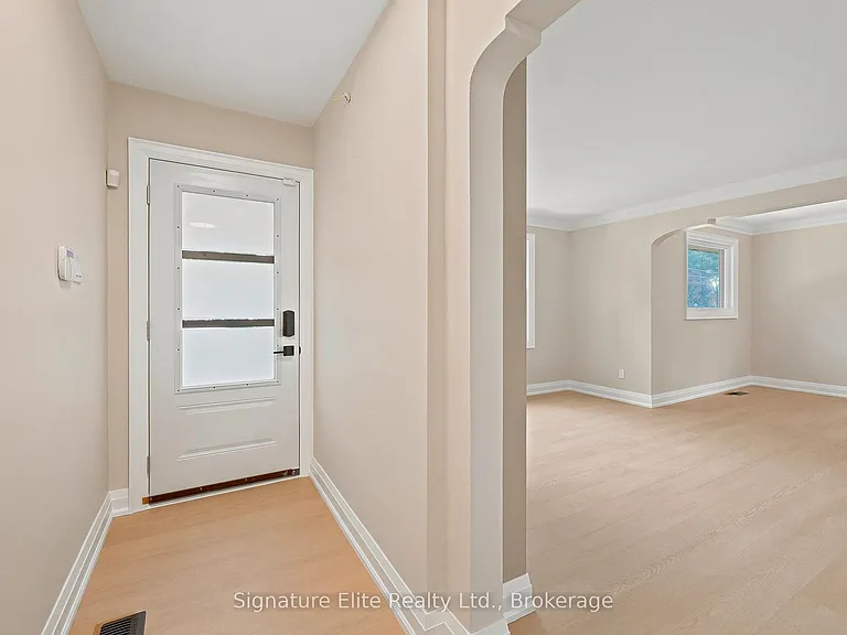 189 Duncan Rd — Photo 3