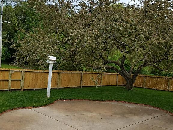 5th image of 1502 Graham Ct SE