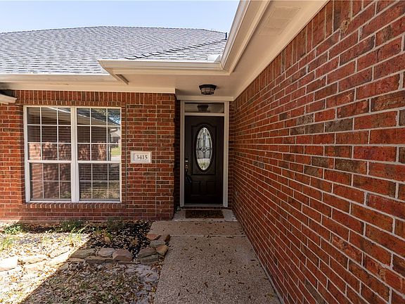 3rd image of 3415 Mustang Ln