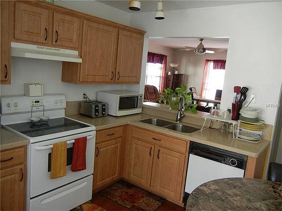 4th image of 1452 Brookebridge Dr