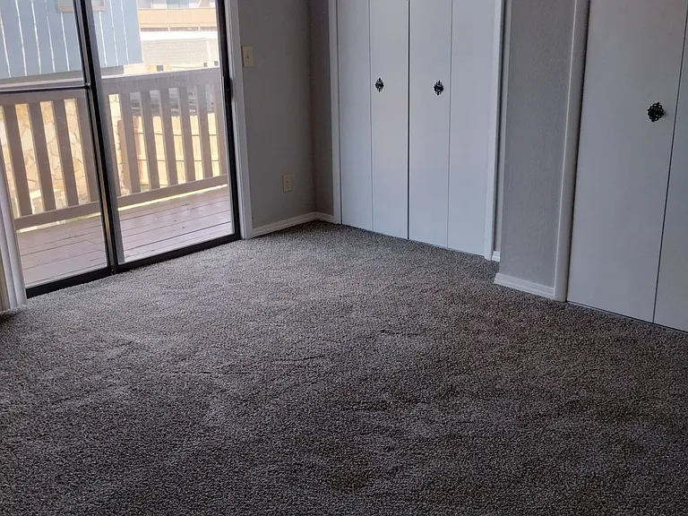 Parke East Townhomes — Photo 28