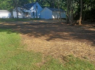 26490 Southport Dr, South Bend, IN 46628