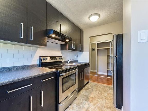 5th image of 11535 124th St #206